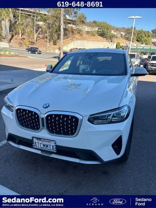 BMW X4 2024 AWD xDrive30i 4dr Coupe de Actividad Deportiva Sport
