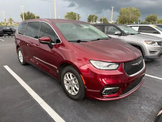 Chrysler Pacifica 2023 Touring L 4dr Minivan