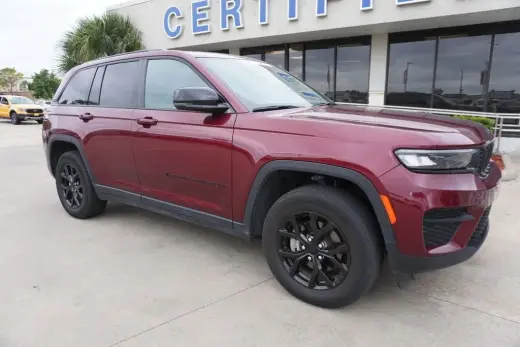 Jeep Grand Cherokee 2024 4x4 Laredo 4dr SUV