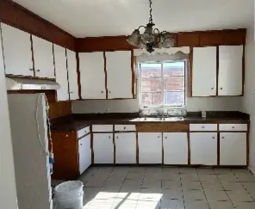 LAWNDALE CASA EN RENTA