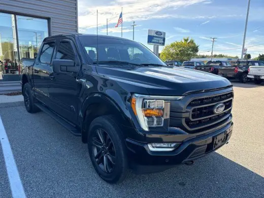 Ford F-150 2022 4x4 XLT 4p SuperCrew 5.5 ft. CB