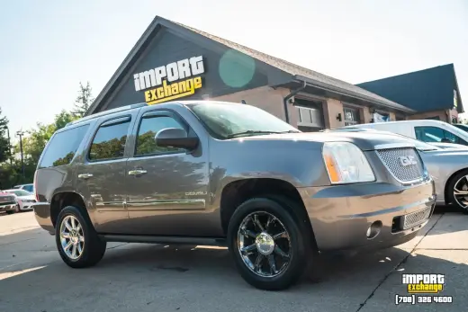 GMC Yukon 2011 4x4 Denali 4p SUV