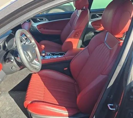 Genesis G70 2023 2.0T Sedán 4 puertas