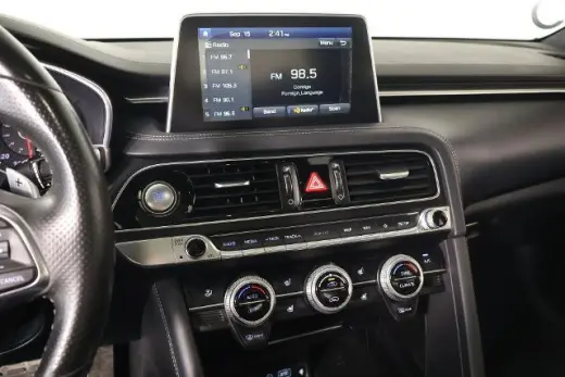 Genesis G70 2019 tracción en todas las ruedas 3.3T Avanzado 4dr Sedán