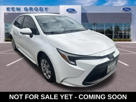 Toyota Corolla Híbrido 2026 LE 4dr Sedán