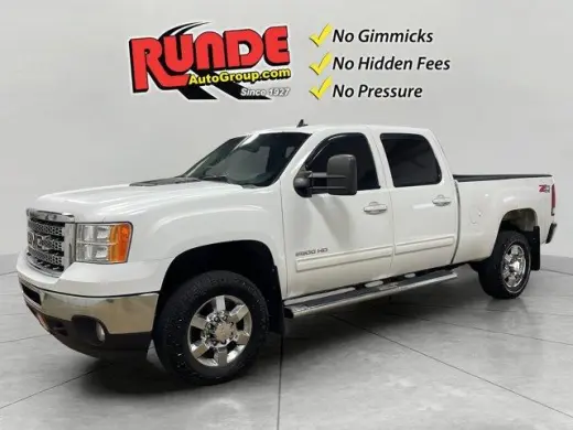 GMC Sierra 2500HD 2014 4x4 SLT 4dr Crew Cab LB