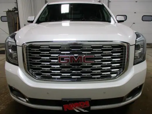 GMC Yukon XL 2018 4x4 Denali 4dr SUV