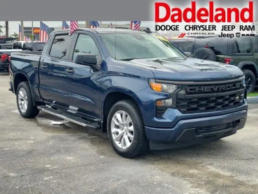 Chevrolet Silverado 1500 2022 4x2 Custom 4dr Crew Cab 5.8 ft. CB