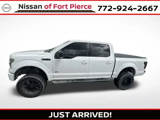 Ford F-150 2017 4x4 XLT 4dr SuperCrew 5.5 ft. SB