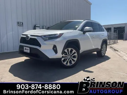 Toyota RAV4 2024 XLE Premium 4dr SUV