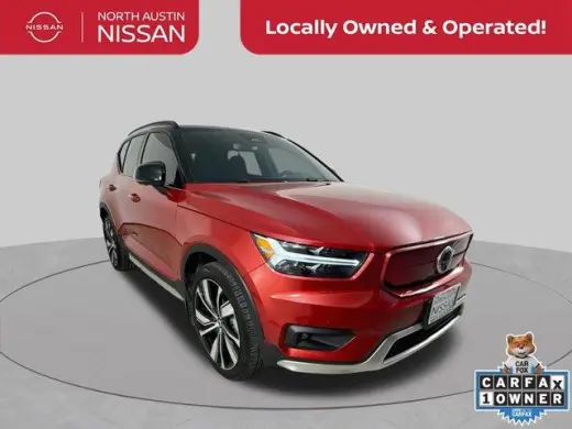 Volvo XC40 Recharge 2021 eAWD Puro Eléctrico P8 4p SUV