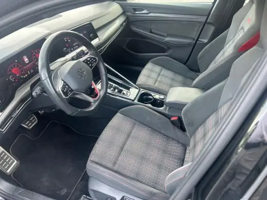 Volkswagen Golf GTI 2024 S 4p Hatchback