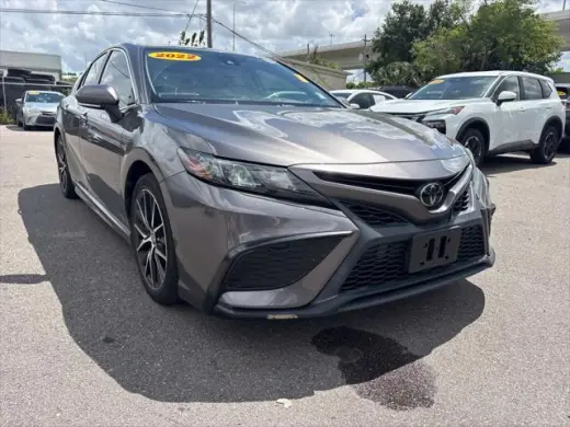 Toyota Camry 2022 SE 4p Sedan