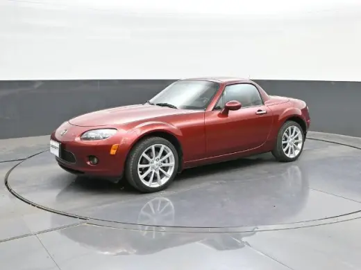 Mazda MX-5 Miata 2008 Grand Touring 2desc Convertible w/Power Hard Top (2L I4 6M)