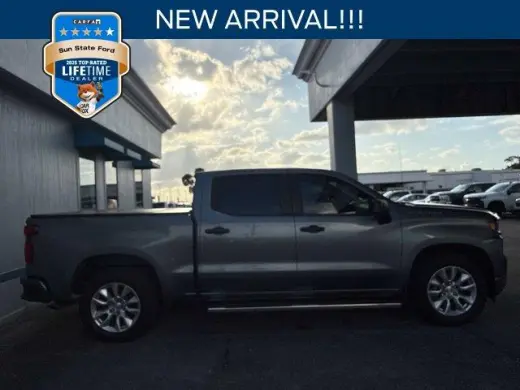 Chevrolet Silverado 1500 2021 4x2 Custom 4dr Cabina de tripulación 5.8 ft. CB