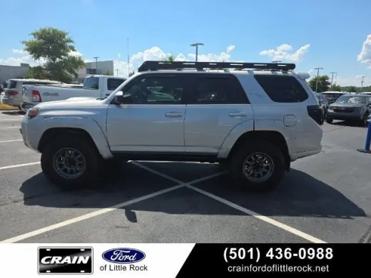 Toyota 4Runner 2020 4x4 SR5 4dr SUV
