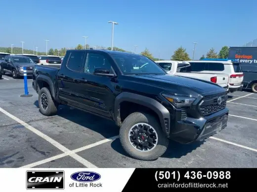 Toyota Tacoma 2025 4x4 SR5 4p Cab Doble 5.0 ft SB