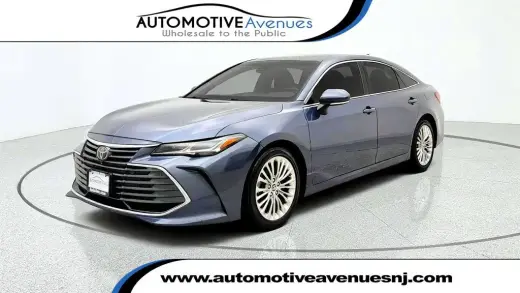 Toyota Avalon 2019 XLE 4dr Sedán