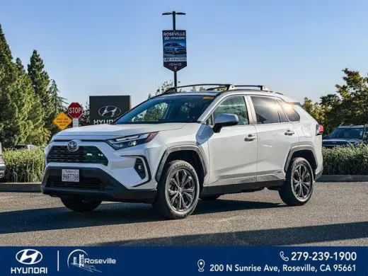 Toyota RAV4 Hybrid 2022 tracción en todas las ruedas XLE Premium 4p SUV