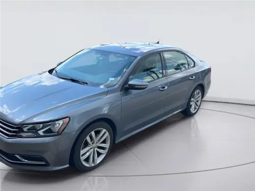 Volkswagen Passat 2019 Wolfsburg Sedán 4p.