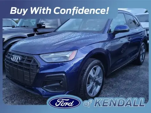Audi Q5 2025 AWD quattro Premium 40 TFSI 4dr SUV