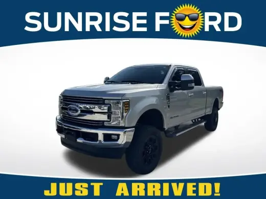 Ford F-250 Super Duty 2019 4x4 Lariat 4puertas Cabina Crew 6.8 pies. SB Pickup