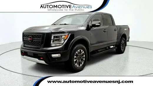 Nissan Titan 2024 4x4 Platinum Reserve 4dr Crew Cab 5.6 ft. SB