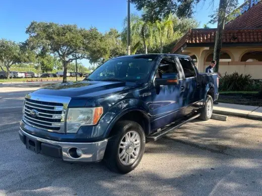 Ford F-150 2013 4x2 Lariat 4p SuperCrew Estilo lateral 5.5 ft. SB