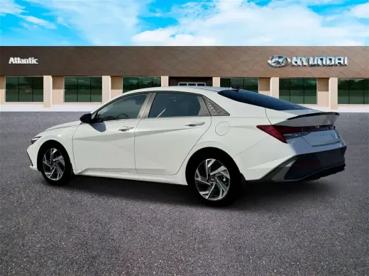 Hyundai ELANTRA Híbrido 2025 SEL Sport 4dr Sedán