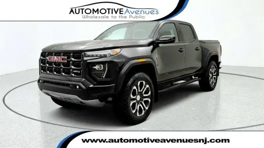 GMC Canyon 2024 4x4 AT4 4dr Crew Cab 5 ft. SB
