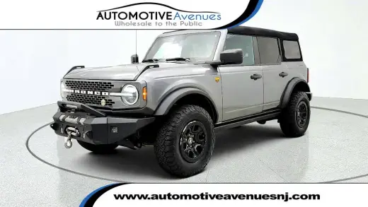 Ford Bronco 2023 4x4 Base Advanced 4dr SUV