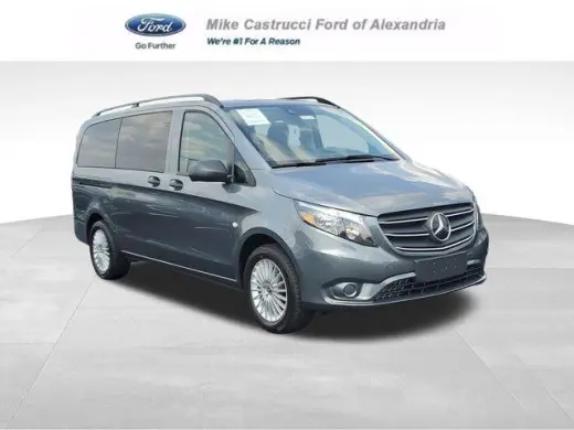 Mercedes-Benz Metris 2023 Passenger 4dr Mini-Van