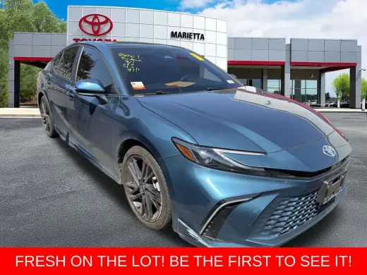 Toyota Camry 2025 SE 4dr Sedan