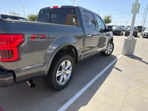 Ford F-150 2018 4x4 Platinum 4dr SuperCrew 5.5 ft. SB