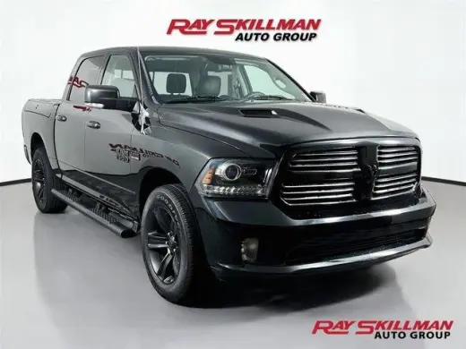 Ram 1500 2016 4x4 Deportivo 4dr Cabina de Crew 5.5 ft. SB Pickup