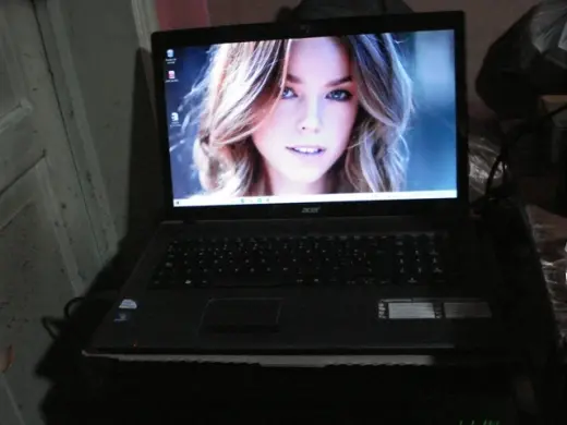 ACER ASPIRE 17 PULGADAS