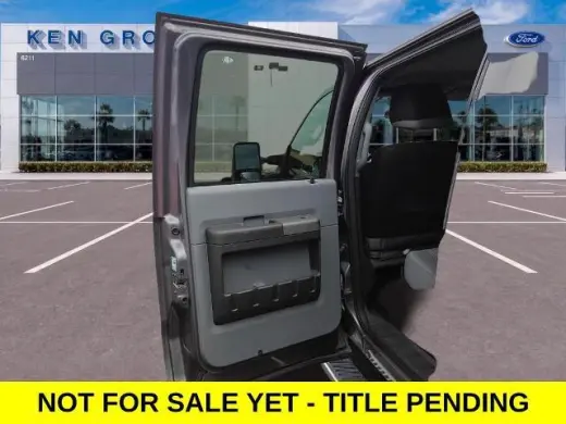Ford F-250 Super Duty 2011 4x2 XL 4dr Crew Cab 6.8 ft. SB Pickup