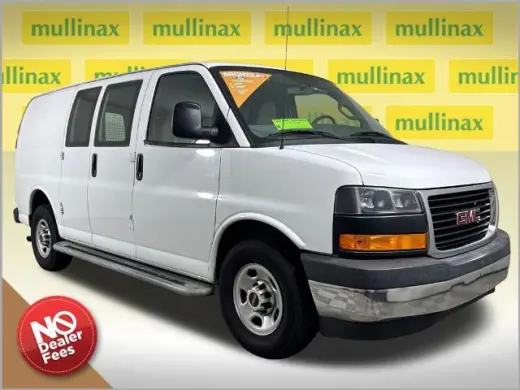 Furgón de carga GMC Savana 2017 2500 3 puertas