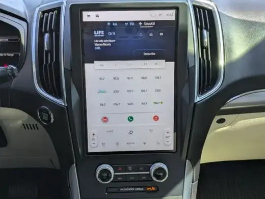Ford Edge 2022 AWD Titanium 4dr Crossover