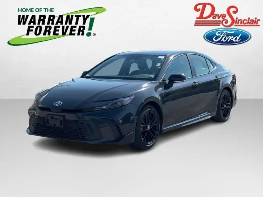 Toyota Camry 2025 SE Sedán 4 puertas