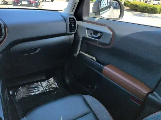 Ford Bronco Sport 2024 AWD Outer Banks SUV de 4 puertas