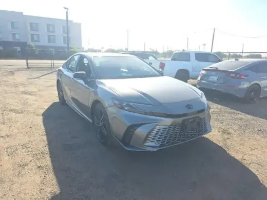 Sedán Toyota Camry 2026 XSE de 4 puertas