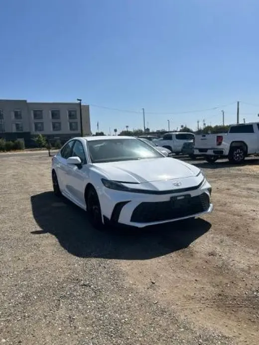 Toyota Camry 2026 SE Sedán de 4 puertas
