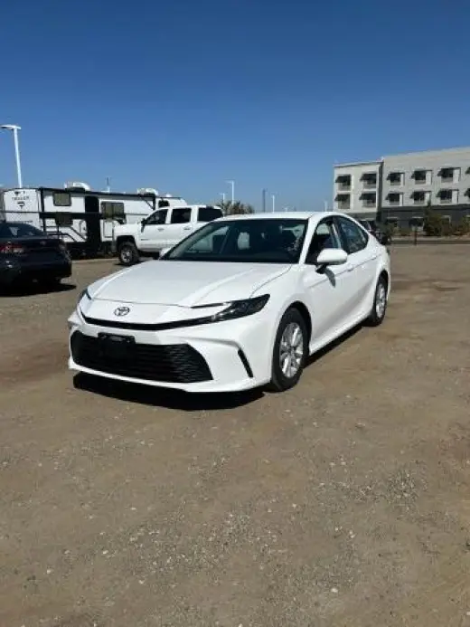 Toyota Camry 2026 LE 4dr Sedán