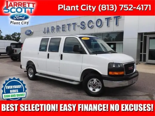 GMC Savana 2025 2500 3dr Cargo Van