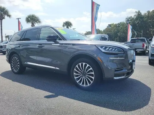 Lincoln Aviator 2023 AWD Estándar SUV de 4 puertas