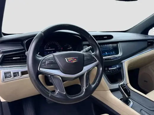Cadillac XT5 2019 4dr SUV