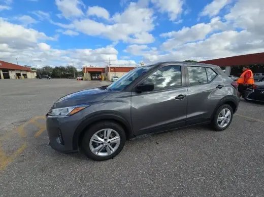 Nissan Kicks 2021 S 4dr Crossover