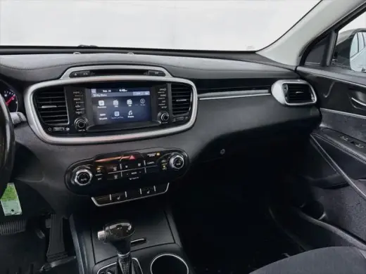 Kia Sorento 2017 L 4 SUV