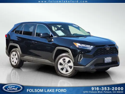 Toyota RAV4 2025 LE 4p SUV